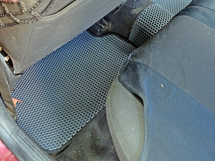 Ворсовые коврики на Ford Focus I 1998 - 2005 в Чебоксарах Ворсовые коврики на Ford Focus I 1998 - 2005 в Чебоксарах