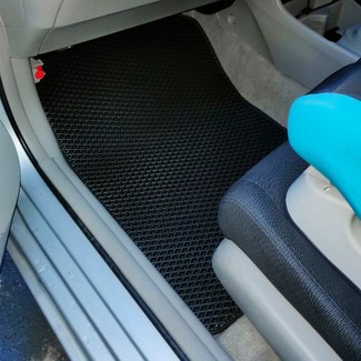 Ворсовые коврики на Honda Insight II 2009 - 2014 в Чебоксарах Ворсовые коврики на Honda Insight II 2009 - 2014 в Чебоксарах