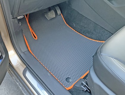 Коврики на Geely Atlas I 2016 - 2022 в Чебоксарах Коврики на Geely Atlas I 2016 - 2022 в Чебоксарах