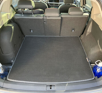 Ворсовые коврики на Volkswagen Tiguan L 2020 - 2026 в Чебоксарах Ворсовые коврики на Volkswagen Tiguan L 2020 - 2026 в Чебоксарах