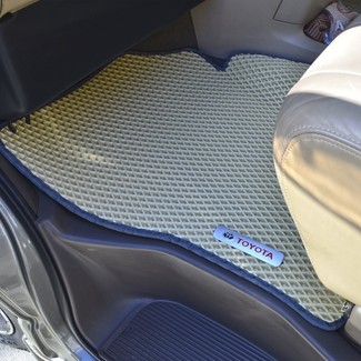 Ворсовые коврики на Toyota Grand Hiace 1999&nbsp;-&nbsp;2002 в Чебоксарах