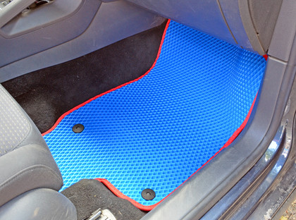 Ворсовые коврики на Seat Leon II 2005 - 2013 в Чебоксарах Ворсовые коврики на Seat Leon II 2005 - 2013 в Чебоксарах