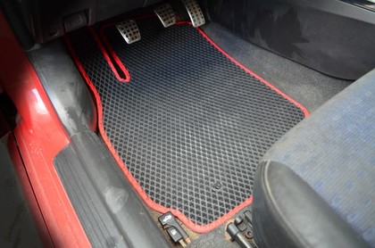 Ворсовые коврики на Mitsubishi Lancer IX 2000 - 2010 в Чебоксарах Ворсовые коврики на Mitsubishi Lancer IX 2000 - 2010 в Чебоксарах