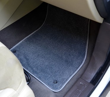 Ворсовые коврики на Land Rover Range Rover Evoque I 2011 - 2018 в Чебоксарах Ворсовые коврики на Land Rover Range Rover Evoque I 2011 - 2018 в Чебоксарах