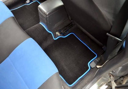 Ворсовые коврики на Subaru Impreza II 2000 - 2007 в Чебоксарах Ворсовые коврики на Subaru Impreza II 2000 - 2007 в Чебоксарах