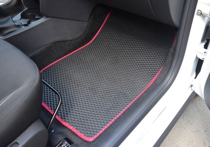 Ворсовые коврики на Renault Logan II 2012 - 2022 в Чебоксарах Ворсовые коврики на Renault Logan II 2012 - 2022 в Чебоксарах