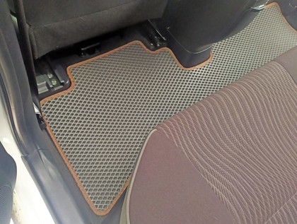 Коврики на Toyota Aqua (P10) 2011&nbsp;-&nbsp;2021 в Чебоксарах