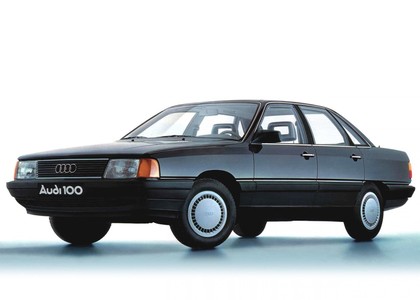 Ворсовые коврики на Audi 100 (C3) 1982 - 1991 в Чебоксарах Ворсовые коврики на Audi 100 (C3) 1982 - 1991 в Чебоксарах