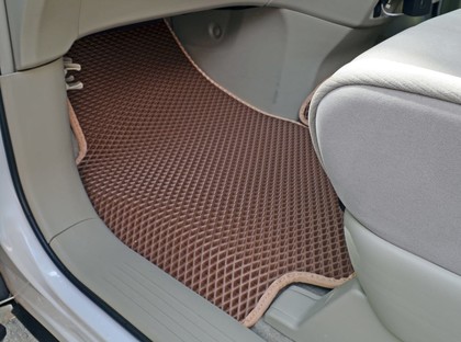 Ворсовые коврики на Toyota Estima III 2006&nbsp;-&nbsp;2019 в Чебоксарах