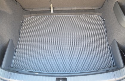 Ворсовые коврики на Skoda Karoq 2017 - 2026 в Чебоксарах Ворсовые коврики на Skoda Karoq 2017 - 2026 в Чебоксарах