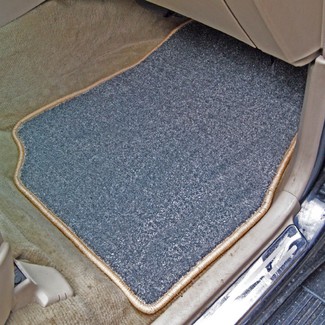 Ворсовые коврики на Lexus LX 470 1997 - 2007 в Чебоксарах Ворсовые коврики на Lexus LX 470 1997 - 2007 в Чебоксарах