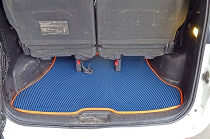 Ворсовые коврики на Nissan Serena (C25) 2005&nbsp;-&nbsp;2010 в Чебоксарах