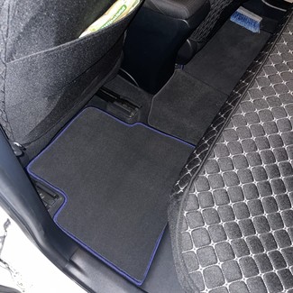 Коврики на Toyota Prius (50) 2015 - 2023 в Чебоксарах Коврики на Toyota Prius (50) 2015 - 2023 в Чебоксарах