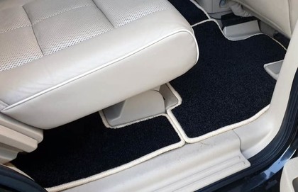 Ворсовые коврики на Lincoln Navigator III 2006 - 2017 в Чебоксарах Ворсовые коврики на Lincoln Navigator III 2006 - 2017 в Чебоксарах