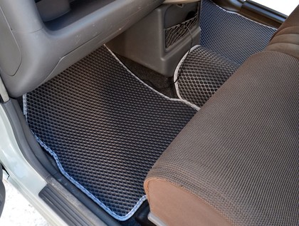 Ворсовые коврики на Nissan Cube II 2002 - 2008 в Чебоксарах Ворсовые коврики на Nissan Cube II 2002 - 2008 в Чебоксарах