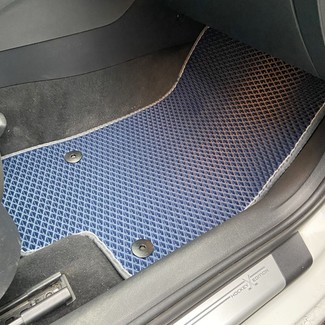 Ворсовые коврики на Seat Leon III 2012 - 2020 в Чебоксарах Ворсовые коврики на Seat Leon III 2012 - 2020 в Чебоксарах