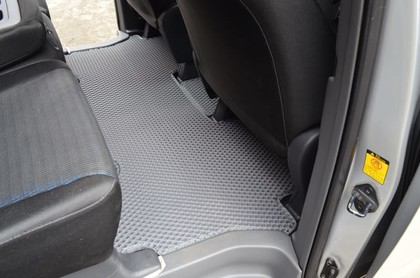 Ворсовые коврики на Toyota Noah (R70) 2007 - 2013 в Чебоксарах Ворсовые коврики на Toyota Noah (R70) 2007 - 2013 в Чебоксарах