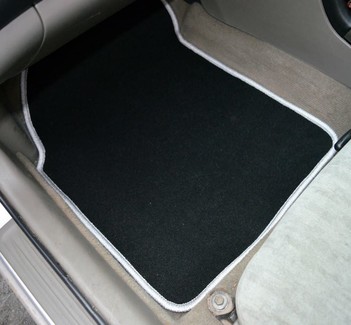 Ворсовые коврики на Nissan Cefiro (A33) 1998 - 2003 в Чебоксарах Ворсовые коврики на Nissan Cefiro (A33) 1998 - 2003 в Чебоксарах