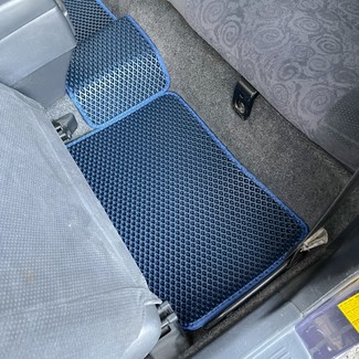 Ворсовые коврики на Toyota Corolla (E11) 1997 - 2001 в Чебоксарах Ворсовые коврики на Toyota Corolla (E11) 1997 - 2001 в Чебоксарах