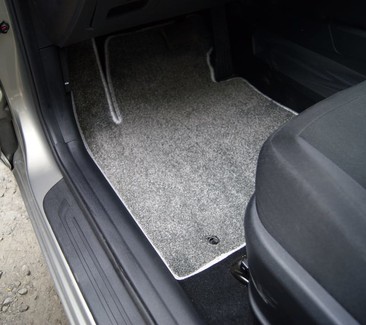 Ворсовые коврики на KIA Ceed II 2012 - 2018 в Чебоксарах Ворсовые коврики на KIA Ceed II 2012 - 2018 в Чебоксарах