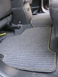 Ворсовые коврики на Suzuki Grand Vitara III 2005&nbsp;-&nbsp;2016 в Чебоксарах