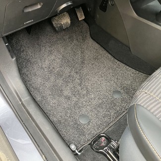 Ворсовые коврики на JAC JS4 2022 - 2026 в Чебоксарах Ворсовые коврики на JAC JS4 2022 - 2026 в Чебоксарах