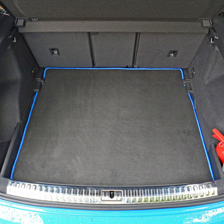 Ворсовые коврики на Audi Q3 (F3) 2018 - 2026 в Чебоксарах Ворсовые коврики на Audi Q3 (F3) 2018 - 2026 в Чебоксарах