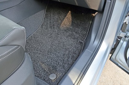 Ворсовые коврики на Skoda Karoq 2017 - 2026 в Чебоксарах Ворсовые коврики на Skoda Karoq 2017 - 2026 в Чебоксарах