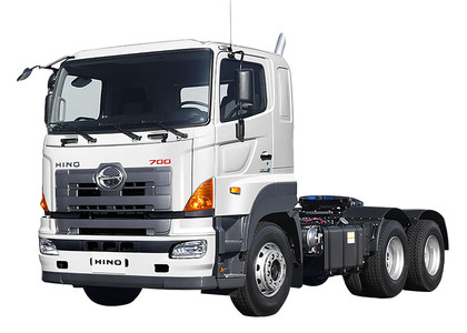 Ворсовые коврики на Hino 700 2003 - 2017 в Чебоксарах Ворсовые коврики на Hino 700 2003 - 2017 в Чебоксарах