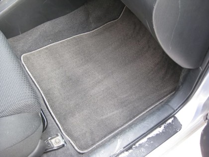 Ворсовые коврики на Toyota Corolla (E12) 2000 - 2007 в Чебоксарах Ворсовые коврики на Toyota Corolla (E12) 2000 - 2007 в Чебоксарах