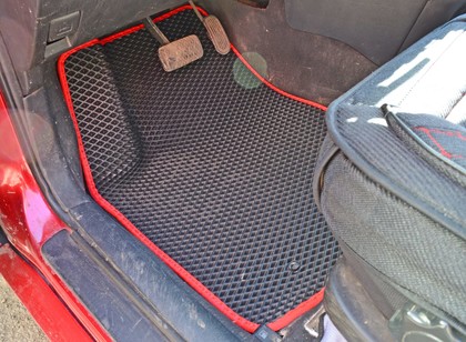 Ворсовые коврики на Pontiac Vibe I 2002&nbsp;-&nbsp;2008 в Чебоксарах