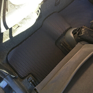 Ворсовые коврики на Toyota Vitz I 1998 - 2005 в Чебоксарах Ворсовые коврики на Toyota Vitz I 1998 - 2005 в Чебоксарах