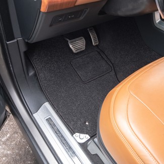 Коврики на Land Rover Range Rover IV 2013 - 2022 в Чебоксарах Коврики на Land Rover Range Rover IV 2013 - 2022 в Чебоксарах