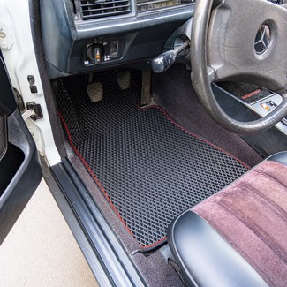 Ворсовые коврики на Mercedes 190 (W201) 1982 - 1993 в Чебоксарах Ворсовые коврики на Mercedes 190 (W201) 1982 - 1993 в Чебоксарах
