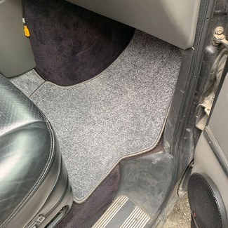 Ворсовые коврики на Chevrolet Express 2002&nbsp;-&nbsp;2019 в Чебоксарах