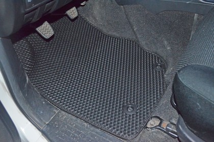 Ворсовые коврики на Toyota Hilux VII 2008 - 2015 в Чебоксарах Ворсовые коврики на Toyota Hilux VII 2008 - 2015 в Чебоксарах