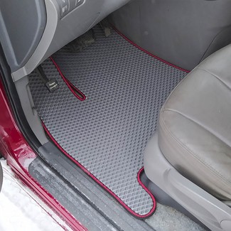 Ворсовые коврики на KIA Carnival II 2006&nbsp;-&nbsp;2014 в Чебоксарах