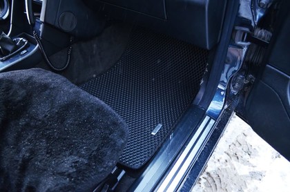 Ворсовые коврики на Mercedes C (W202) 1993 - 2000 в Чебоксарах Ворсовые коврики на Mercedes C (W202) 1993 - 2000 в Чебоксарах