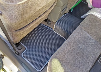 Коврики на Toyota Corona Premio (T21) 1996 - 2001 в Чебоксарах Коврики на Toyota Corona Premio (T21) 1996 - 2001 в Чебоксарах