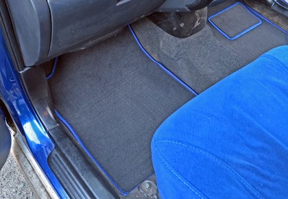 Коврики на Toyota Bb I 2000 - 2005 в Чебоксарах Коврики на Toyota Bb I 2000 - 2005 в Чебоксарах