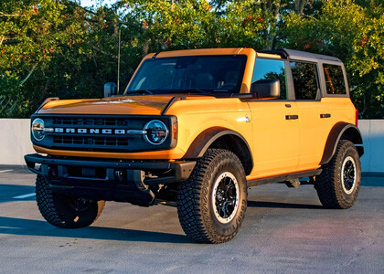 Ворсовые коврики на Ford Bronco VI 2020 - 2026 в Чебоксарах Ворсовые коврики на Ford Bronco VI 2020 - 2026 в Чебоксарах