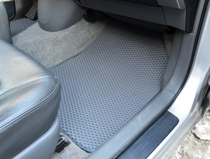 Ворсовые коврики на Toyota Prius (20) 2004 - 2009 в Чебоксарах Ворсовые коврики на Toyota Prius (20) 2004 - 2009 в Чебоксарах