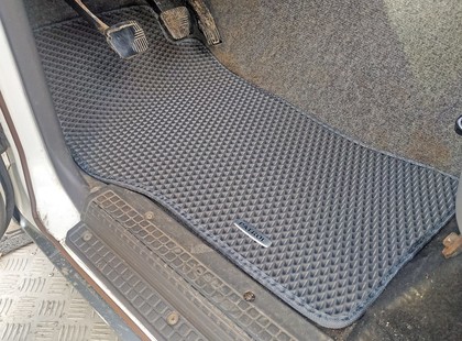 Ворсовые коврики на Nissan Patrol (Y60) 1987&nbsp;-&nbsp;1997 в Чебоксарах