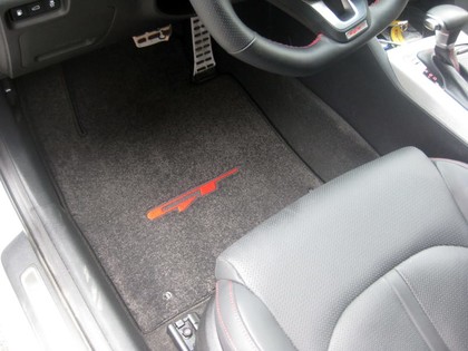 Ворсовые коврики на KIA Optima II 2016 - 2020 в Чебоксарах Ворсовые коврики на KIA Optima II 2016 - 2020 в Чебоксарах