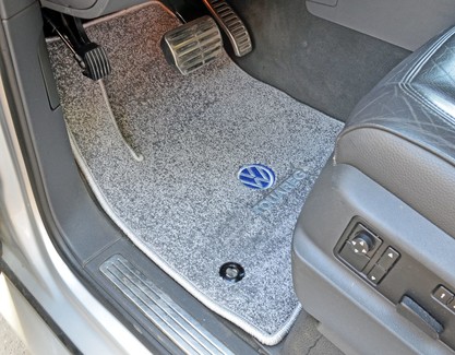 Ворсовые коврики на Volkswagen Touareg I 2002 - 2010 в Чебоксарах Ворсовые коврики на Volkswagen Touareg I 2002 - 2010 в Чебоксарах