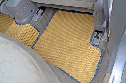 Ворсовые коврики на Nissan March (K12) 2002 - 2010 в Чебоксарах Ворсовые коврики на Nissan March (K12) 2002 - 2010 в Чебоксарах