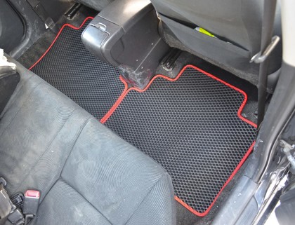 Ворсовые коврики на Toyota Yaris II 2005&nbsp;-&nbsp;2011 в Чебоксарах