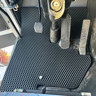 Ворсовые коврики на МАЗ 5336 1994 - 2026 в Чебоксарах Ворсовые коврики на МАЗ 5336 1994 - 2026 в Чебоксарах