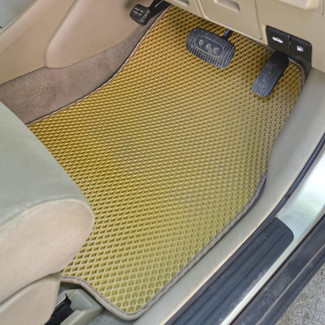 Ворсовые коврики на Nissan Tiida (C11) 2004&nbsp;-&nbsp;2014 в Чебоксарах