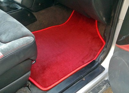 Ворсовые коврики на Isuzu Vehicross 1997 - 2001 в Чебоксарах Ворсовые коврики на Isuzu Vehicross 1997 - 2001 в Чебоксарах